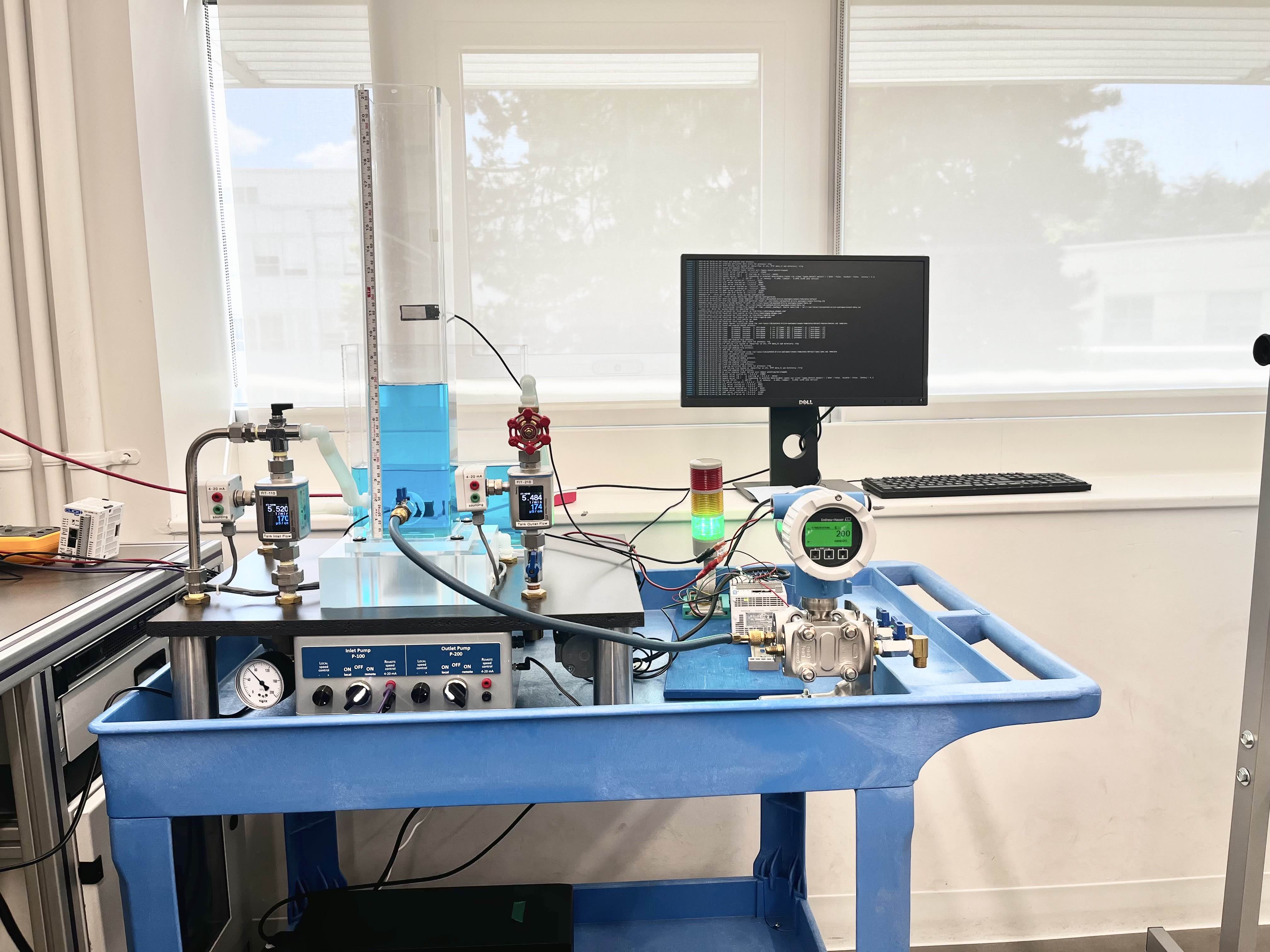 AquaSentinel physical water-level control system